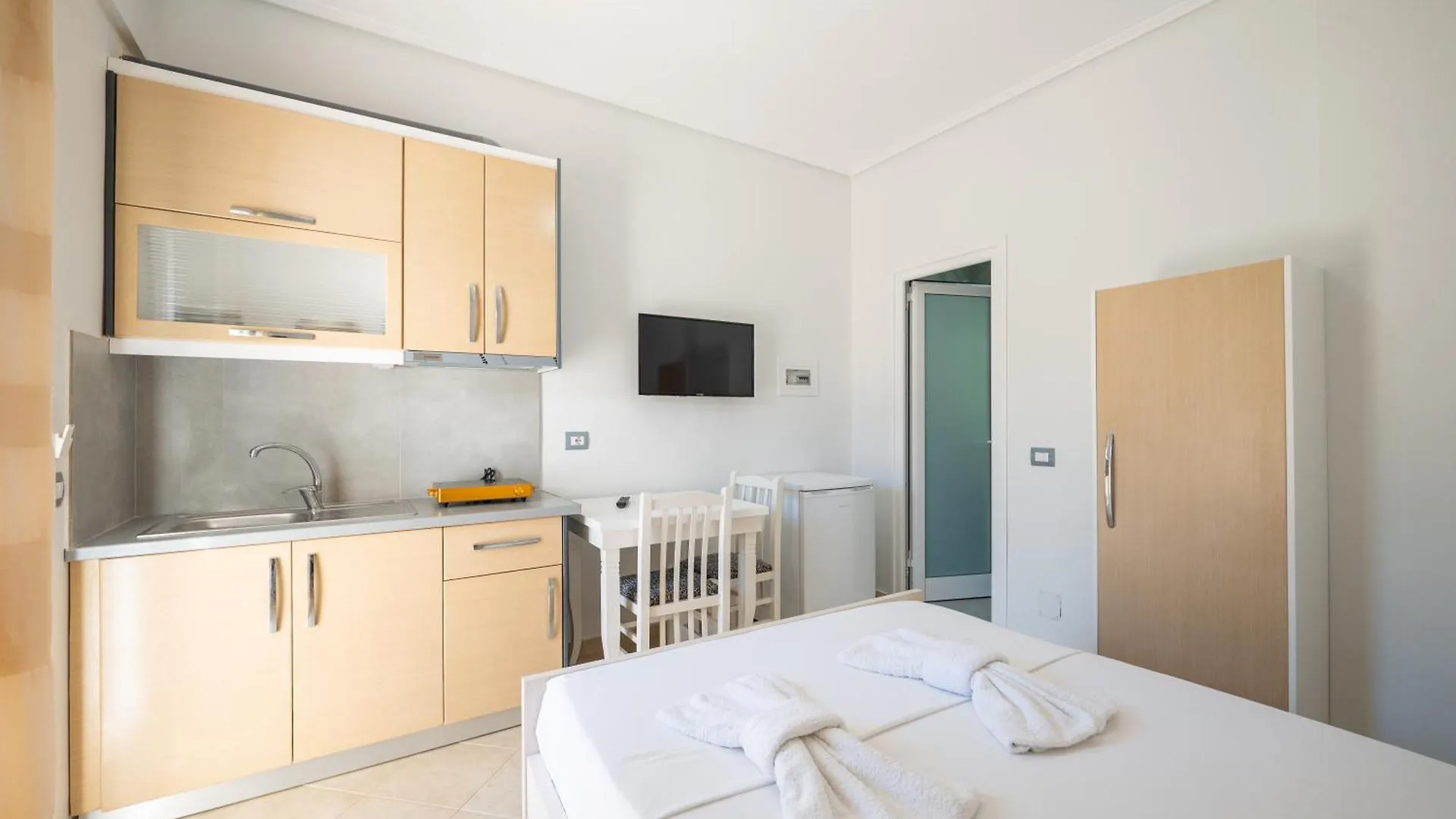 Vila Celi Sarandë